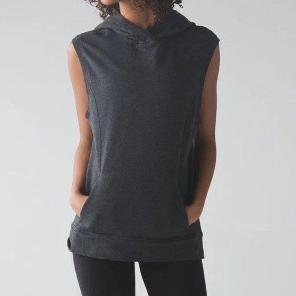 Lululemon Blissed Out Sleeveless Hoodie Heathered Gray Womens Gym Train Sz 12